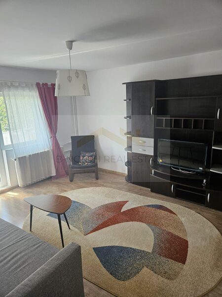 Panduri, Apartament 2 camere de inchiriat, decomandat, etaj 5/8